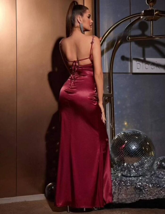 Robe longue en satin – Image 6