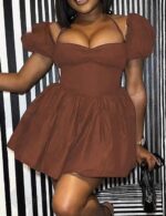 Robe courte pour femme grande taille