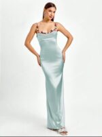 Robe longue en satin – Image 9